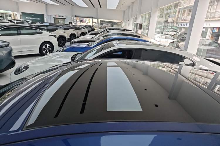 Used Jaguar XFL 2022 XFL 2.0T P250 Two-Wheel-Drive Elite Sport Edition Roof