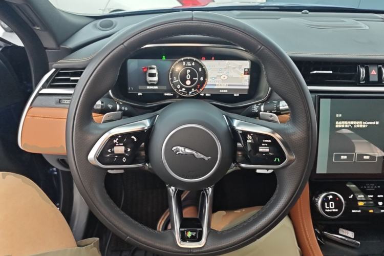 Used Jaguar XFL 2022 XFL 2.0T P250 Two-Wheel-Drive Elite Sport Edition Steering Wheel