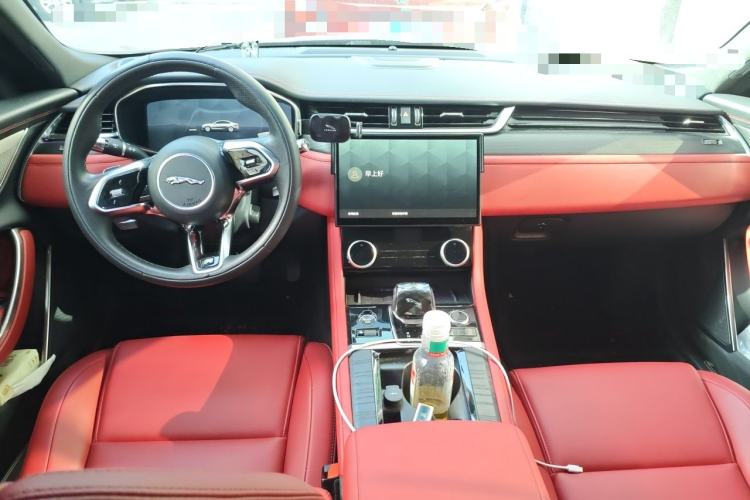 Used Jaguar XFL 2022 XFL 2.0T P250 Two-Wheel-Drive Elite Sport Edition Center Console