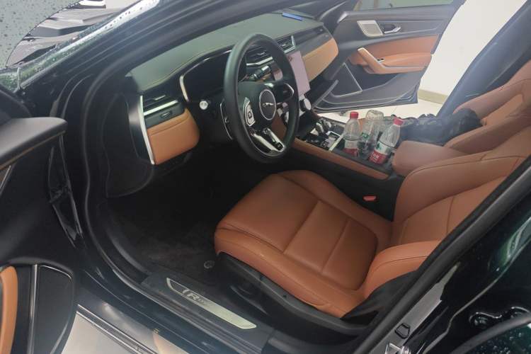 Used Jaguar XFL 2022 XFL 2.0T P250 Two-Wheel-Drive Elite Sport Edition Driver Seat