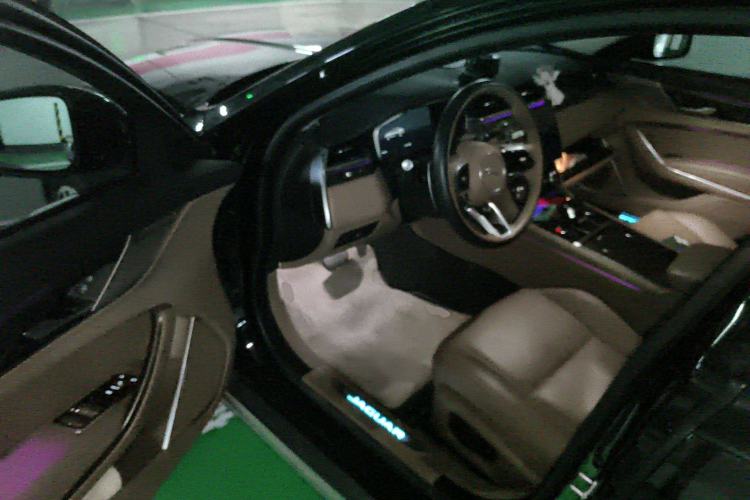 Used Jaguar XFL 2022 XFL 2.0T P250 Two-Wheel-Drive Prestige Luxury Edition Driver Seat