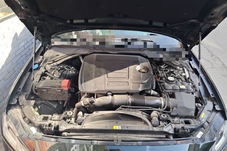 Used Jaguar XFL 2022 XFL 2.0T P250 Two-Wheel-Drive Elite Sport Edition Engine Bay