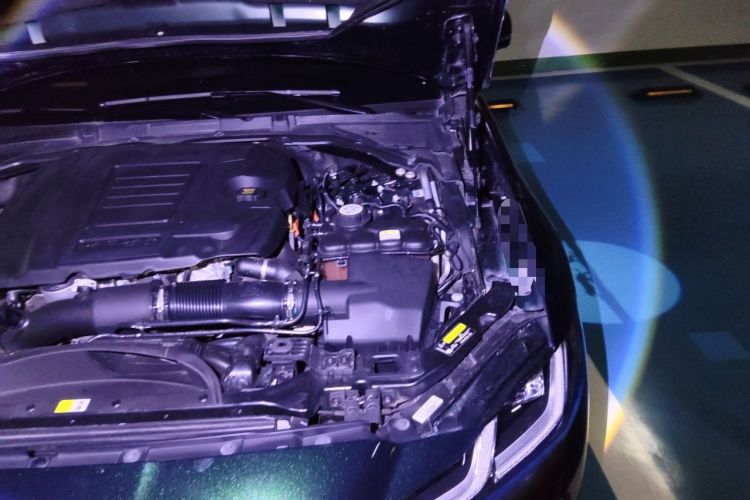 Used Jaguar XFL 2022 XFL 2.0T P250 Two-Wheel-Drive Prestige Luxury Edition Engine Bay Left