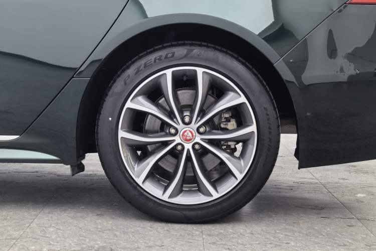 Used Jaguar XFL 2022 XFL 2.0T P250 Two-Wheel-Drive Elite Sport Edition Exterior 10