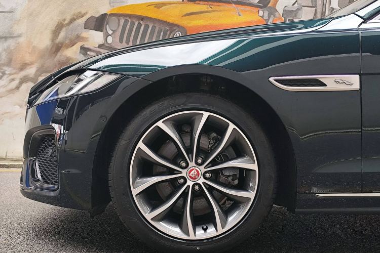Used Jaguar XFL 2022 XFL 2.0T P250 Two-Wheel-Drive Elite Sport Edition Exterior 3