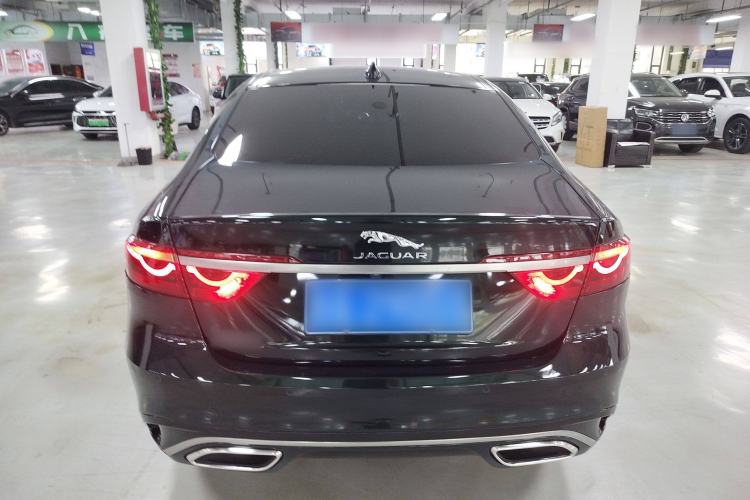 Used Jaguar XFL 2022 XFL 2.0T P250 Two-Wheel-Drive Elite Sport Edition Exterior 4