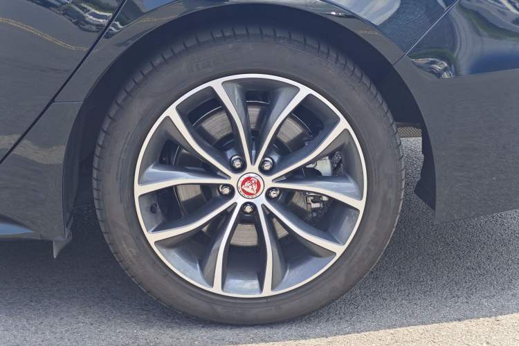 Used Jaguar XFL 2022 XFL 2.0T P250 Two-Wheel-Drive Elite Sport Edition Exterior 6