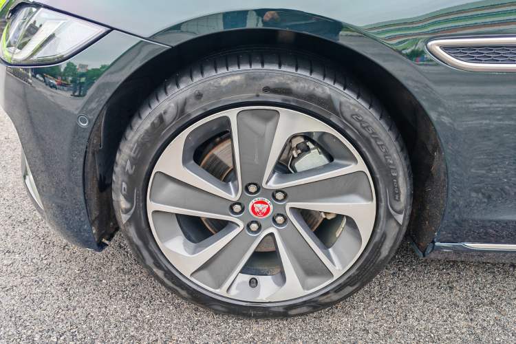 Used Jaguar XFL 2022 XFL 2.0T P200 Two-Wheel-Drive Elite Luxury Edition Exterior 8