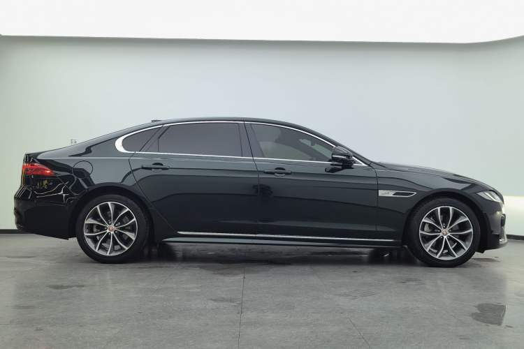 Used Jaguar XFL 2022 XFL 2.0T P250 Two-Wheel-Drive Elite Sport Edition Exterior 8