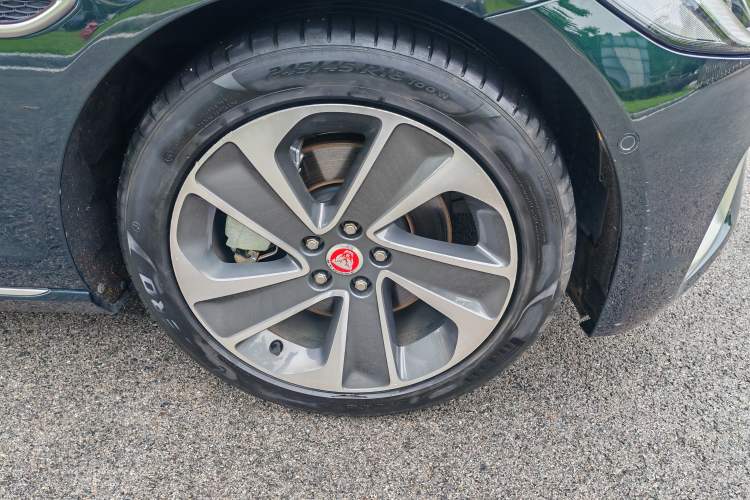 Used Jaguar XFL 2022 XFL 2.0T P200 Two-Wheel-Drive Elite Luxury Edition Exterior 9