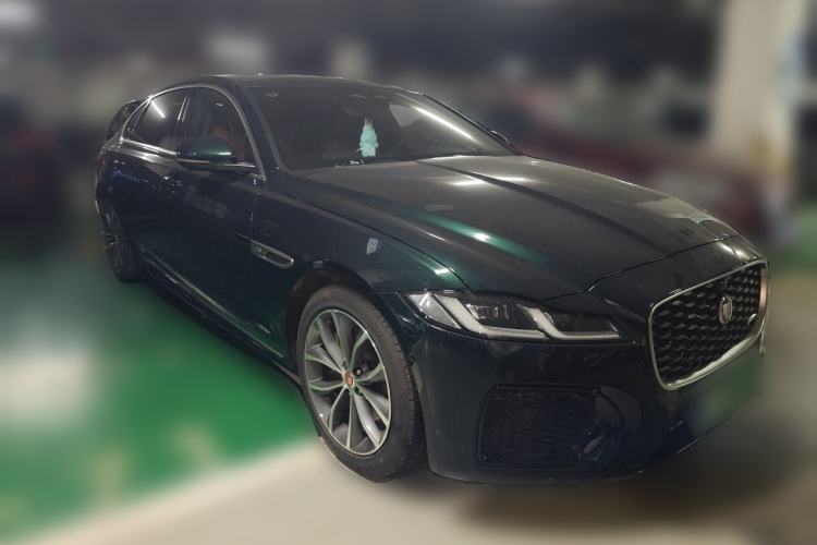 Used Jaguar XFL 2022 XFL 2.0T P250 Two-Wheel-Drive Elite Sport Edition Front Right 45 Deg
