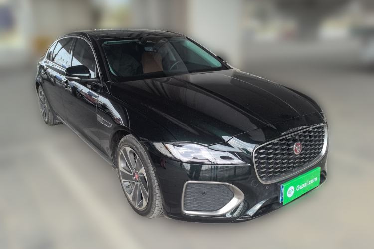 Used Jaguar XFL 2022 XFL 2.0T P200 Two-Wheel-Drive Elite Luxury Edition Front Right 45 Deg