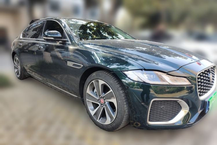 Used Jaguar XFL 2022 XFL 2.0T P200 Two-Wheel-Drive Elite Luxury Edition Front Right 45 Deg