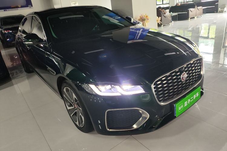 Used Jaguar XFL 2022 XFL 2.0T P200 Two-Wheel-Drive Elite Luxury Edition Front Right 45 Deg