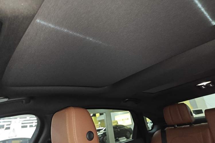 Used Jaguar XFL 2022 XFL 2.0T P250 Two-Wheel-Drive Elite Sport Edition Headliner