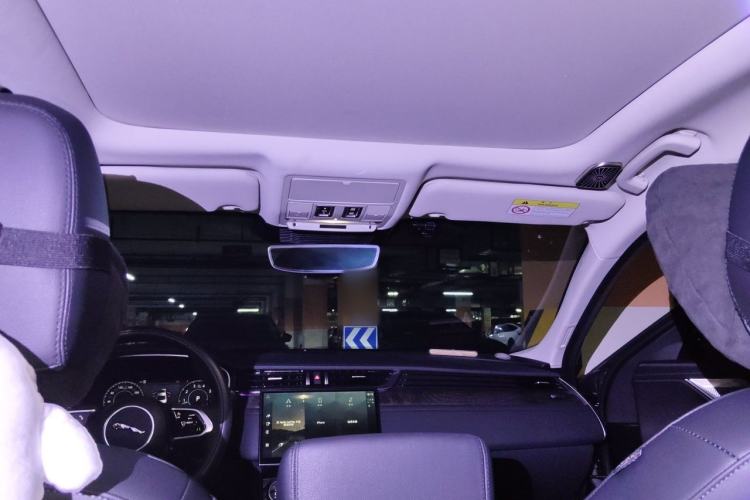 Used Jaguar XFL 2022 XFL 2.0T P250 Two-Wheel-Drive Prestige Luxury Edition Headliner