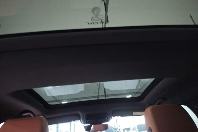 Used Jaguar XFL 2022 XFL 2.0T P250 Two-Wheel-Drive Elite Sport Edition Headliner