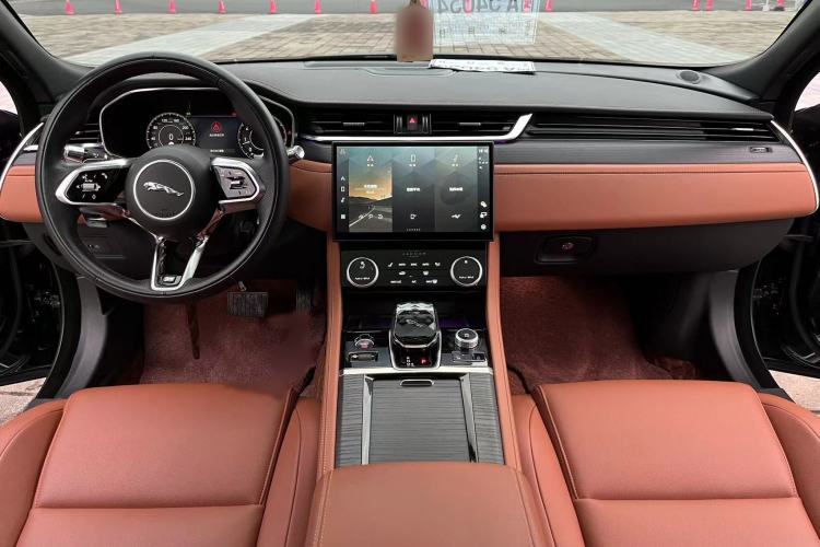 Used Jaguar XFL 2022 XFL 2.0T P250 Two-Wheel-Drive Elite Sport Edition Interior 1