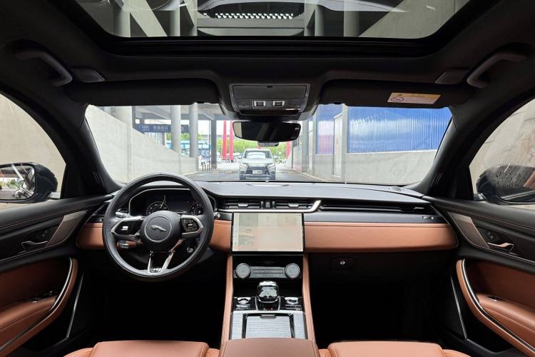 Used Jaguar XFL 2022 XFL 2.0T P250 Two-Wheel-Drive Elite Sport Edition Interior 1