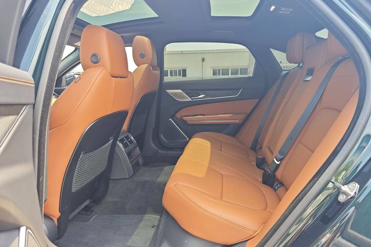 Used Jaguar XFL 2022 XFL 2.0T P250 Two-Wheel-Drive Elite Sport Edition Interior 10