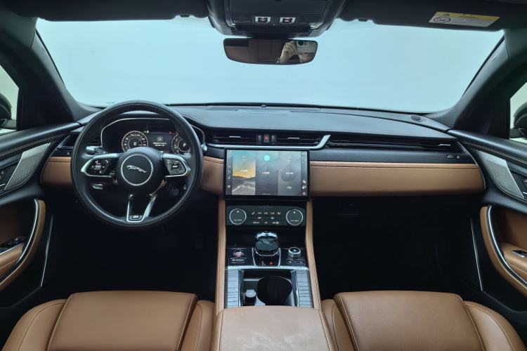 Used Jaguar XFL 2022 XFL 2.0T P250 Two-Wheel-Drive Elite Sport Edition Interior 4