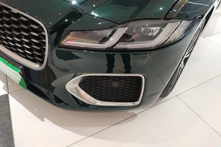 Used Jaguar XFL 2022 XFL 2.0T P250 Two-Wheel-Drive Prestige Luxury Edition Left Front Headlight