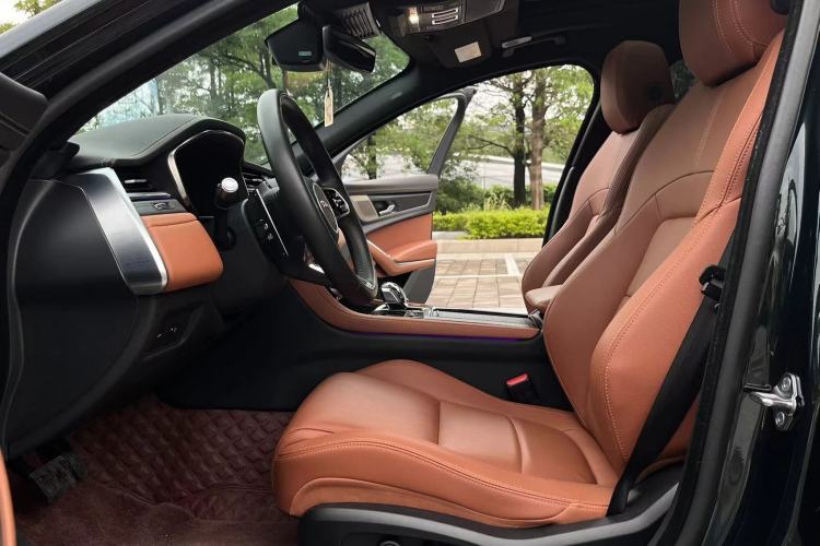 Used Jaguar XFL 2022 XFL 2.0T P250 Two-Wheel-Drive Elite Sport Edition Left Front Seat