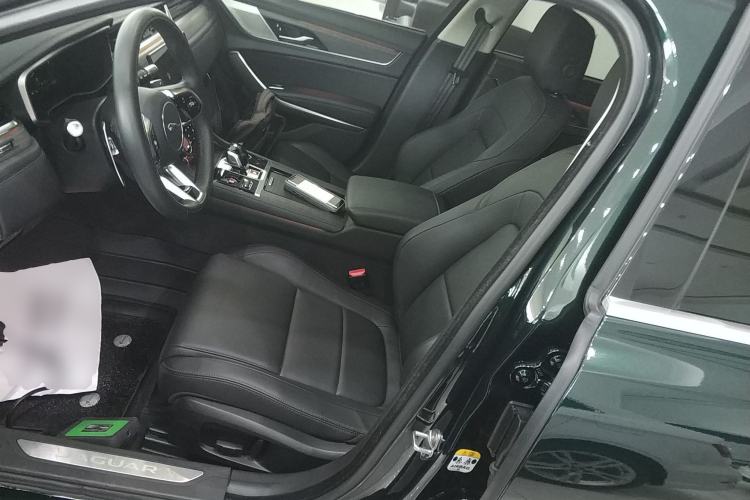 Used Jaguar XFL 2022 XFL 2.0T P200 Two-Wheel-Drive Elite Luxury Edition Left Front Seat