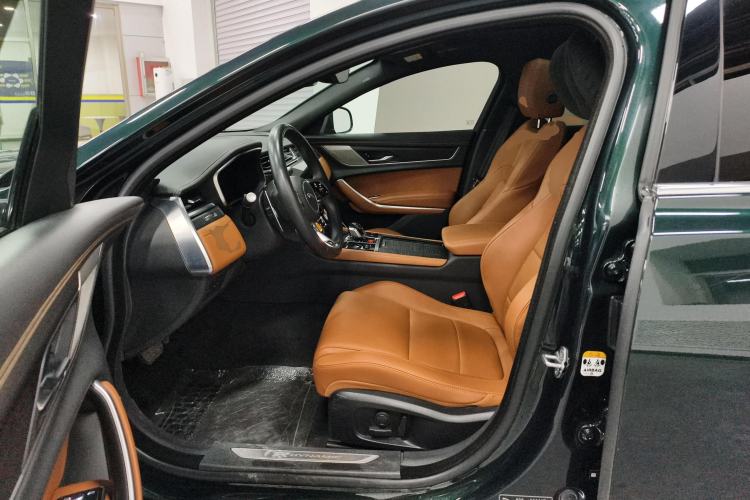Used Jaguar XFL 2022 XFL 2.0T P250 Two-Wheel-Drive Elite Sport Edition Left Front Seat