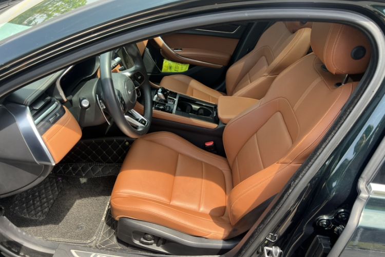 Used Jaguar XFL 2022 XFL 2.0T P250 Two-Wheel-Drive Elite Sport Edition Left Front Seat