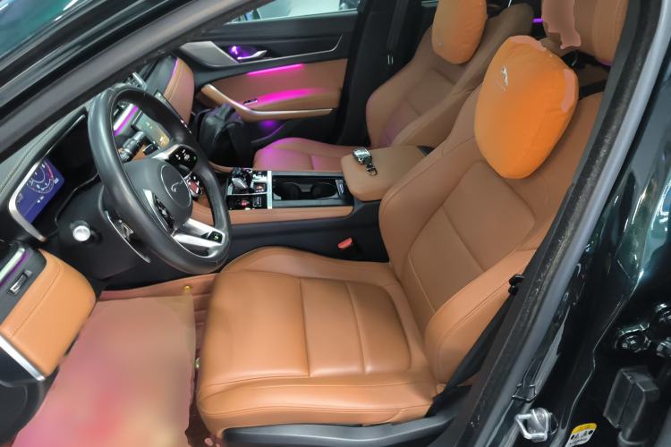 Used Jaguar XFL 2022 XFL 2.0T P250 Two-Wheel-Drive Elite Sport Edition Left Front Seat