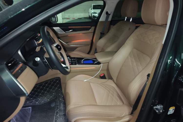 Used Jaguar XFL 2022 XFL 2.0T P250 Two-Wheel-Drive Prestige Luxury Edition Left Front Seat