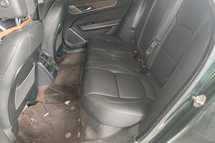 Used Jaguar XFL 2022 XFL 2.0T P200 Two-Wheel-Drive Elite Luxury Edition Left Rear Seat