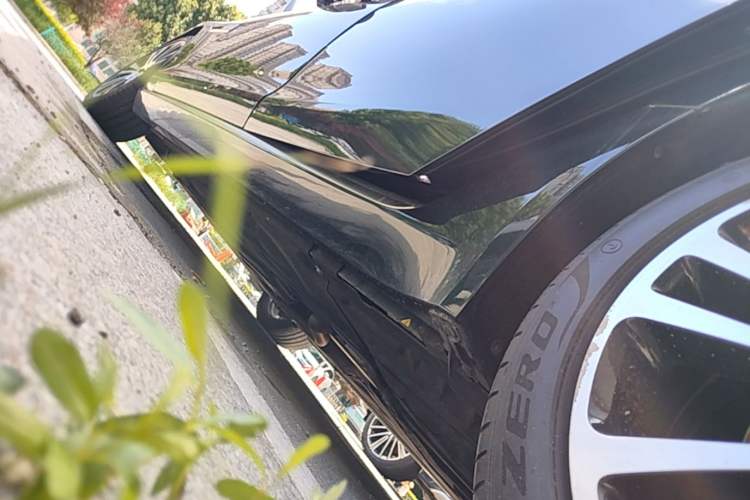 Used Jaguar XFL 2022 XFL 2.0T P250 Two-Wheel-Drive Prestige Luxury Edition Left Side Sill