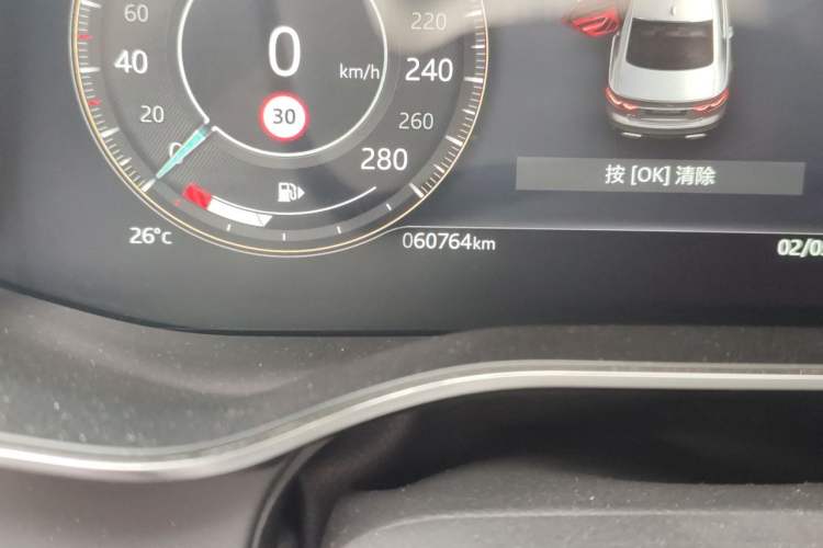 Used Jaguar XFL 2022 XFL 2.0T P200 Two-Wheel-Drive Elite Luxury Edition Odometer Close Up