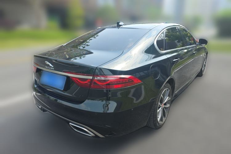 Used Jaguar XFL 2022 XFL 2.0T P250 Two-Wheel-Drive Elite Sport Edition Rear Right 45 Deg