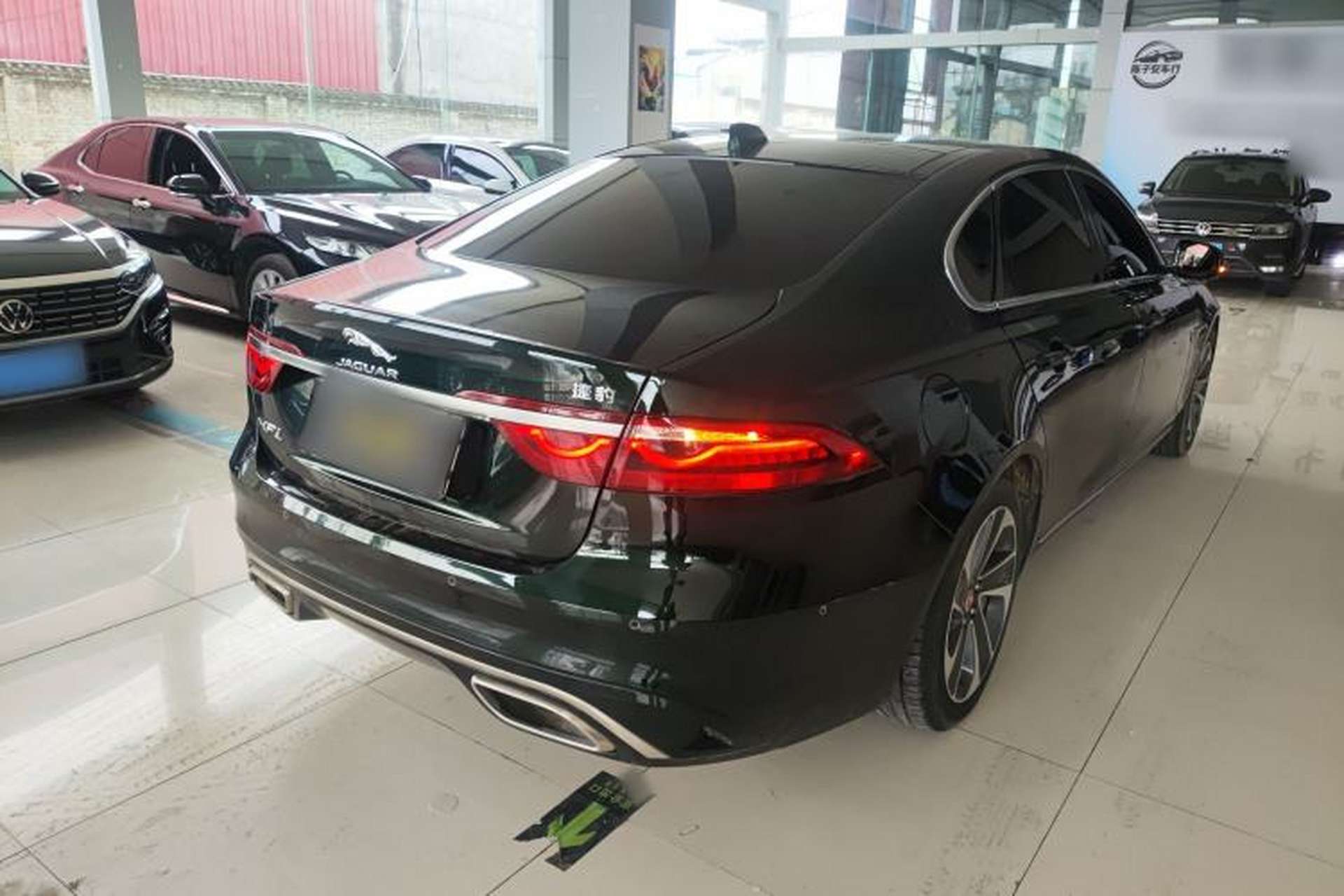 Used Jaguar XFL 2022 XFL 2.0T P200 Two-Wheel-Drive Elite Luxury Edition Rear Right 45 Deg