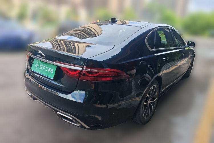 Used Jaguar XFL 2022 XFL 2.0T P250 Two-Wheel-Drive Elite Sport Edition Rear Right 45 Deg