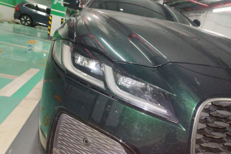 Used Jaguar XFL 2022 XFL 2.0T P250 Two-Wheel-Drive Elite Sport Edition Right Front Headlight