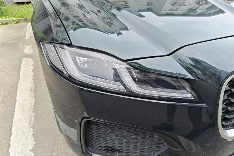 Used Jaguar XFL 2022 XFL 2.0T P250 Two-Wheel-Drive Elite Sport Edition Right Front Headlight