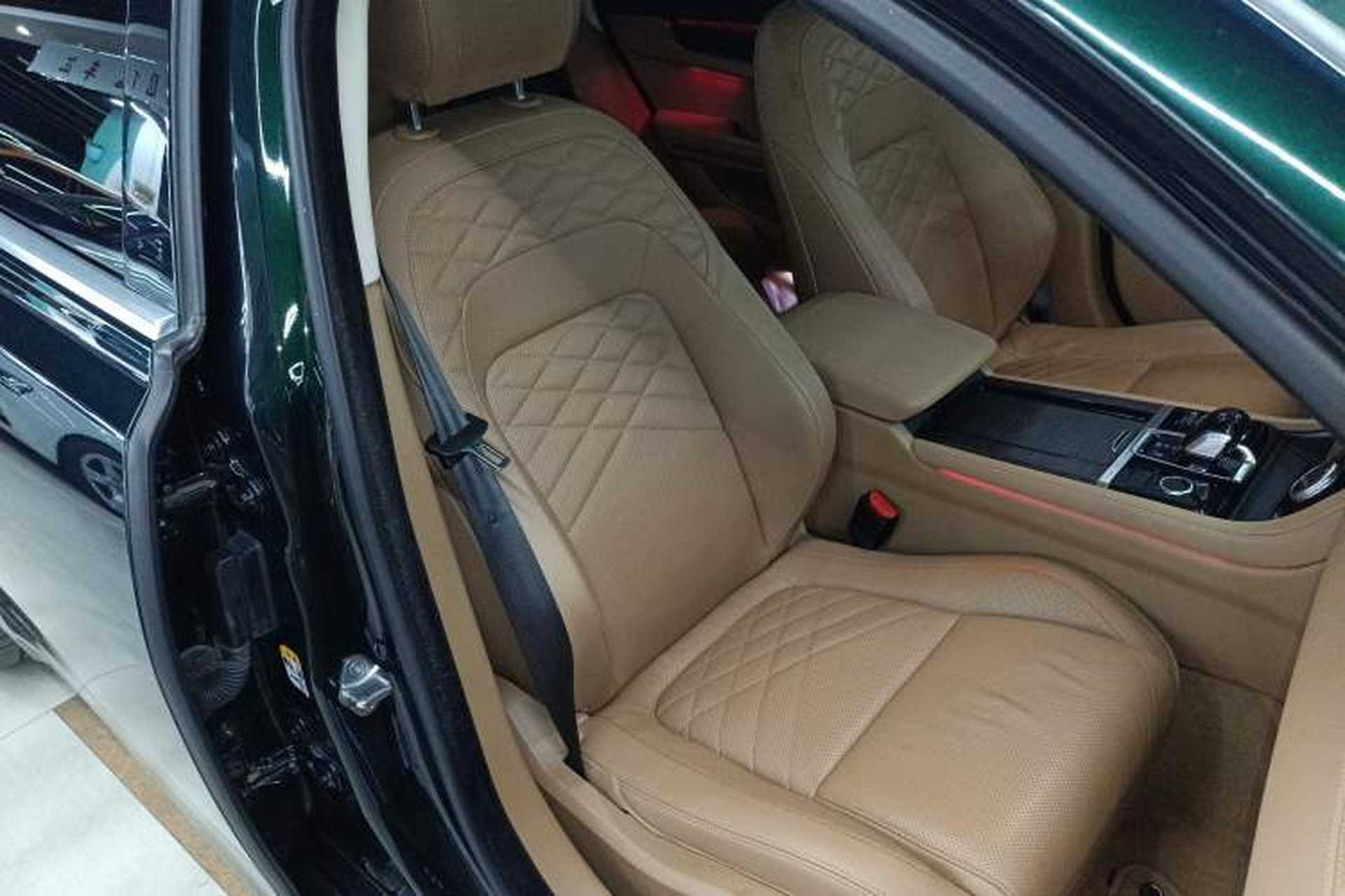 Used Jaguar XFL 2022 XFL 2.0T P250 Two-Wheel-Drive Prestige Luxury Edition Right Front Seat