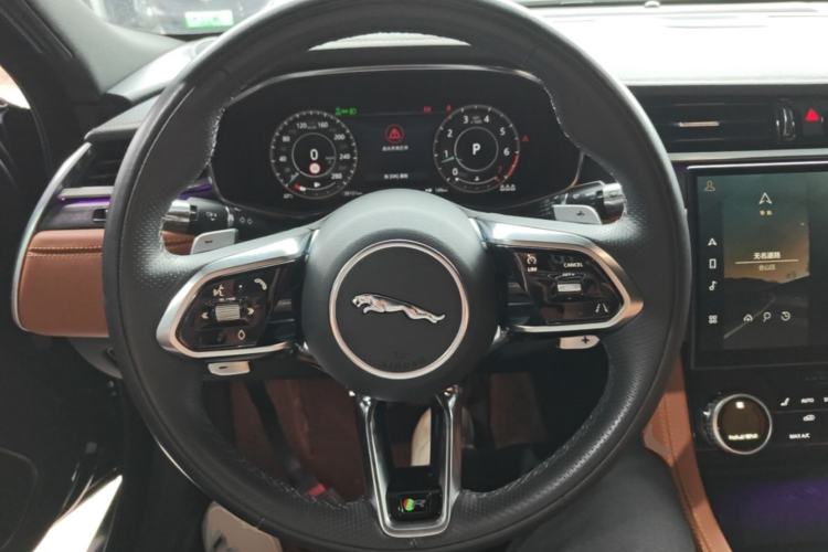 Used Jaguar XFL 2022 XFL 2.0T P250 Two-Wheel-Drive Elite Sport Edition Steering Wheel