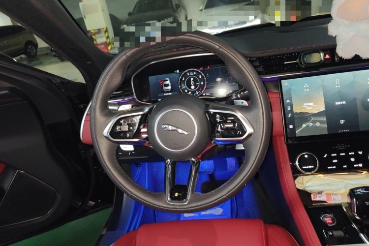 Used Jaguar XFL 2022 XFL 2.0T P250 Two-Wheel-Drive Elite Sport Edition Steering Wheel