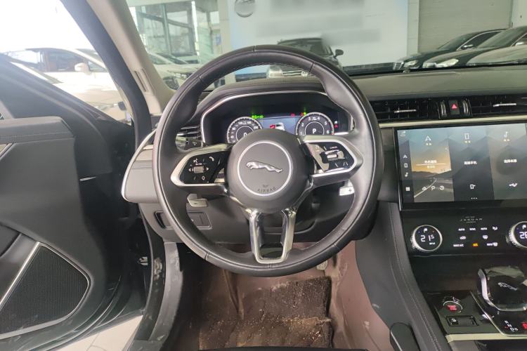 Used Jaguar XFL 2022 XFL 2.0T P200 Two-Wheel-Drive Elite Luxury Edition Steering Wheel