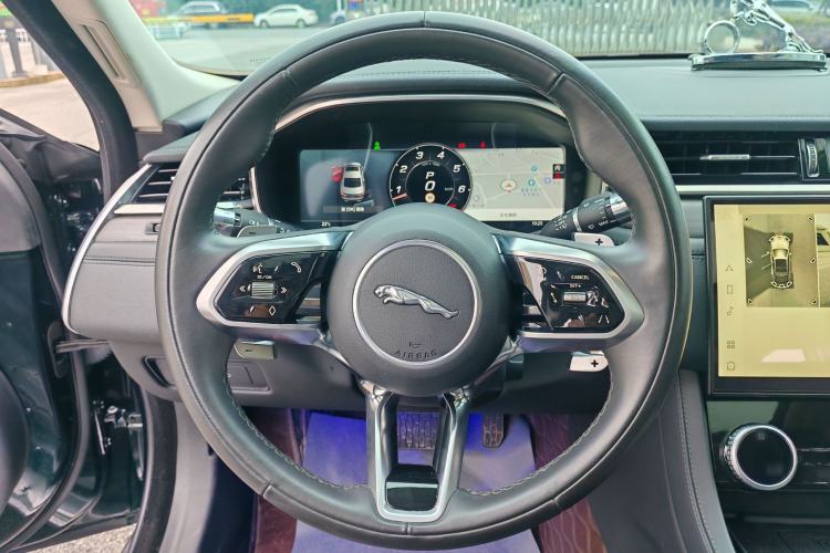 Used Jaguar XFL 2022 XFL 2.0T P200 Two-Wheel-Drive Elite Luxury Edition Steering Wheel