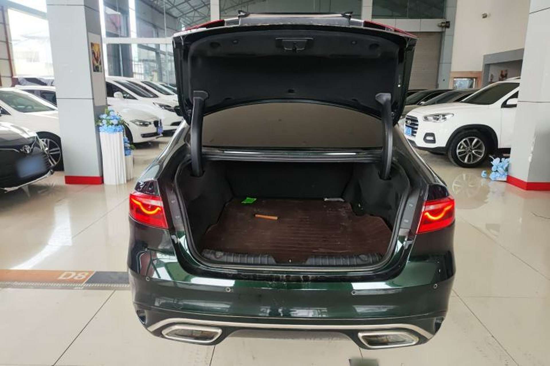 Used Jaguar XFL 2022 XFL 2.0T P200 Two-Wheel-Drive Elite Luxury Edition Trunk