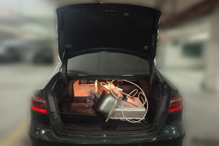 Used Jaguar XFL 2022 XFL 2.0T P250 Two-Wheel-Drive Prestige Luxury Edition Trunk