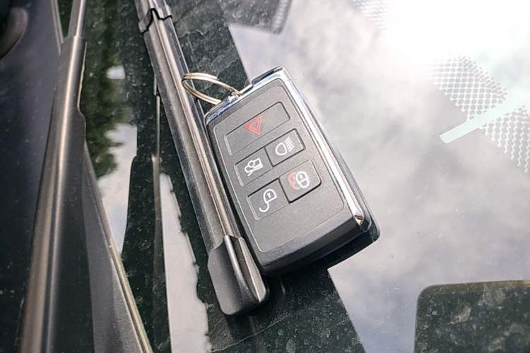 Used Jaguar XFL 2022 XFL 2.0T P250 Two-Wheel-Drive Prestige Luxury Edition Vehicle Key