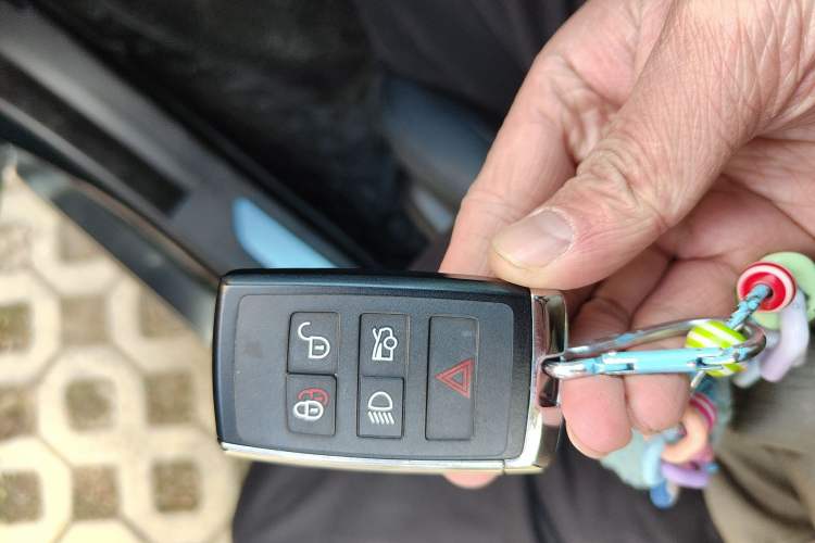 Used Jaguar XFL 2022 XFL 2.0T P200 Two-Wheel-Drive Elite Luxury Edition Vehicle Key