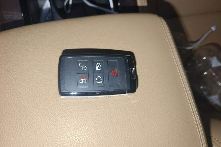 Used Jaguar XFL 2022 XFL 2.0T P250 Two-Wheel-Drive Prestige Luxury Edition Vehicle Key